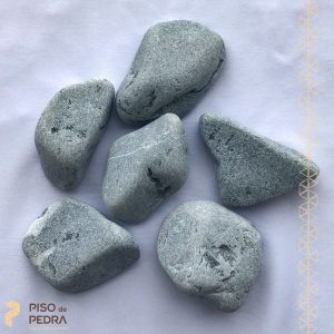light gray pebble – Number 4