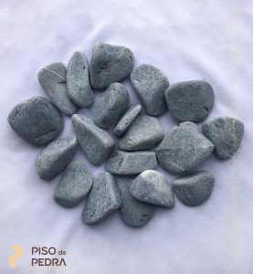 light gray pebble – Number 3