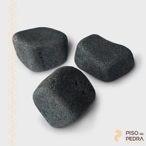 black pebble – Number 4